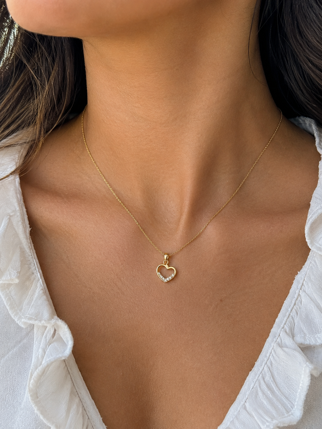 Delicate Gold Heart Crystal Pendant Necklace