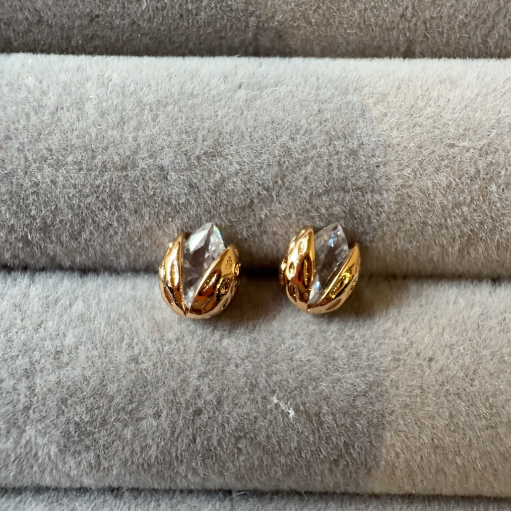 Small Tulip Stud Earrings