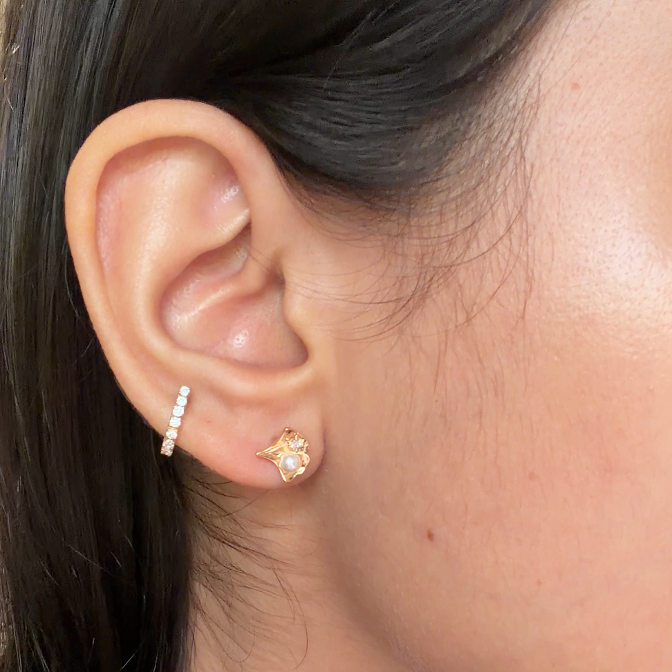 Timeless Twist Stud Earrings